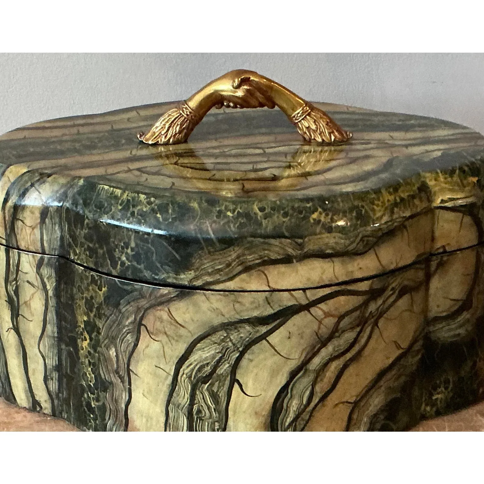 Vintage Boho Maitland Smith Hand Painted Handshake Box — additional photo 1