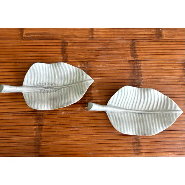 Vintage Boho Maitland-Smith Silver Leaf Plates- Set of 2 — additional photo 1