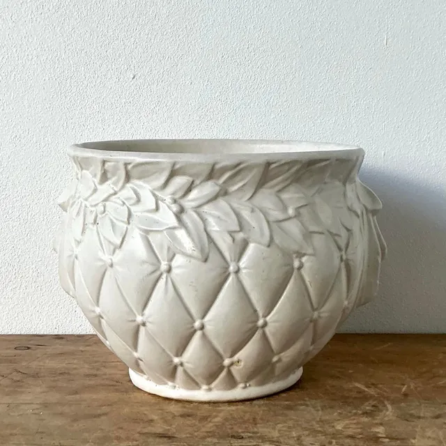 Vintage Boho McCoy Laurel Leaf Cache Pot — additional photo 1
