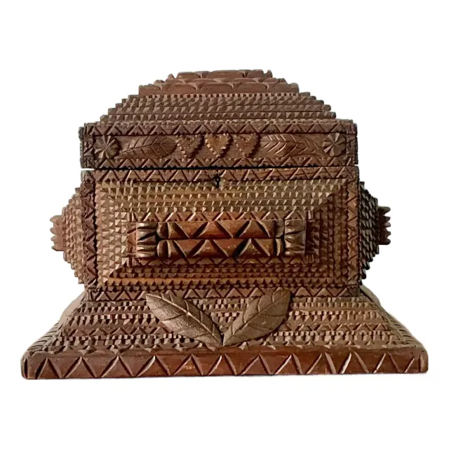 Vintage Boho Monumental Tramp Art Box — additional photo 2