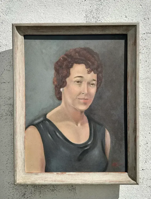 Vintage Boho Original Oil Portrait on Canvas - Canvas, 21W x 27H — additional photo 4