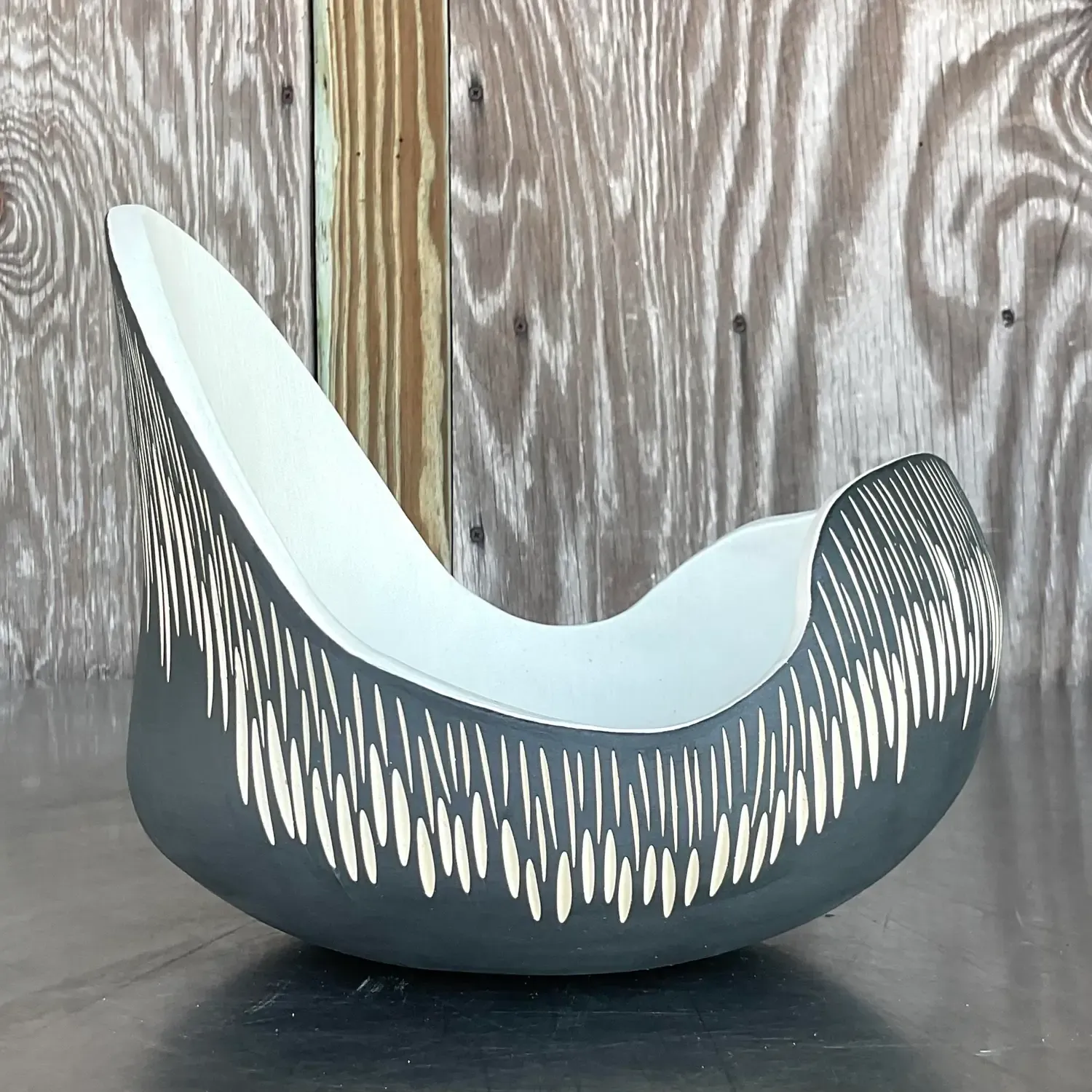 Vintage Boho Original Scored Studio Pottery Bowl — additional photo 3