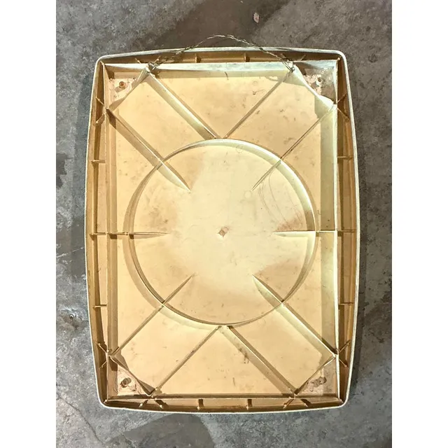 Vintage Boho Outsider Portrait on Resin Lid — additional photo 1