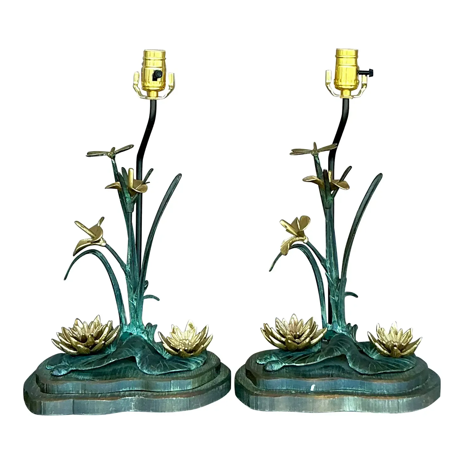 Vintage Boho Patinated Bronze Lily Pad Lamp — additional photo 1