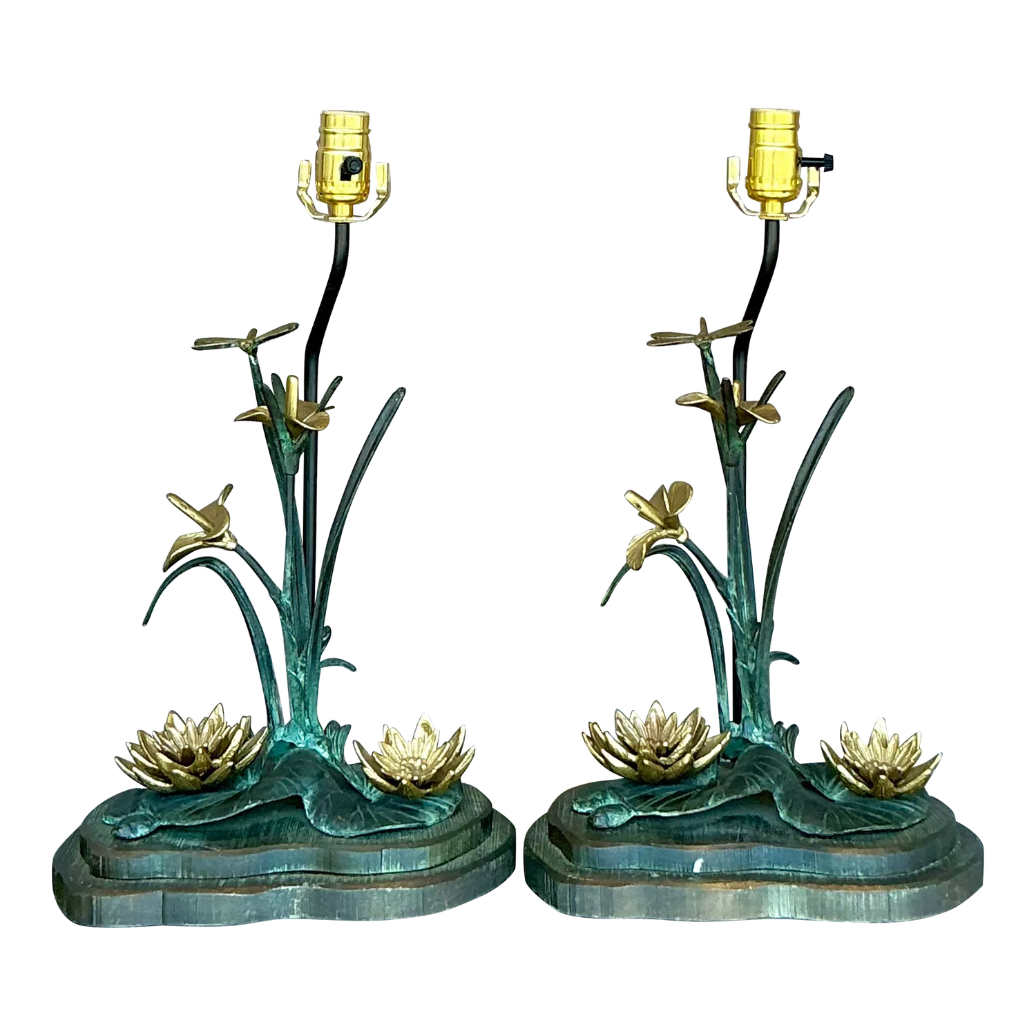 Vintage Boho Patinated Bronze Lily Pad Lamp — additional photo 3