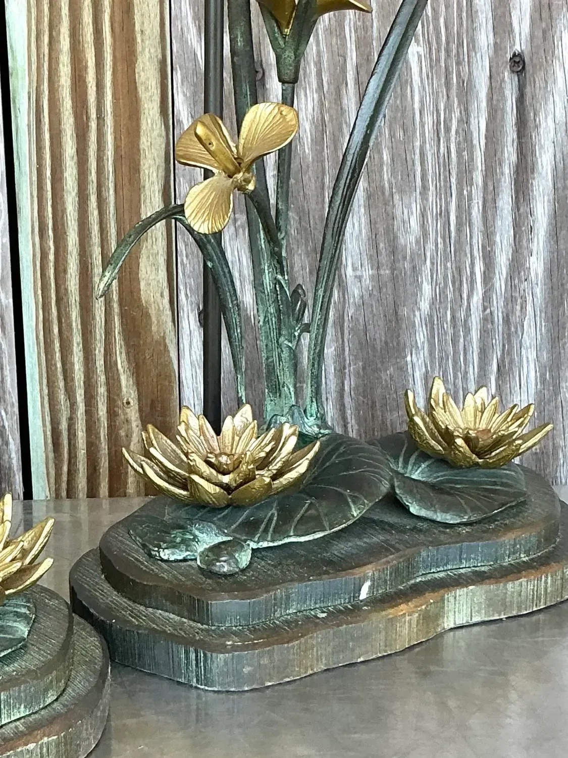 Vintage Boho Patinated Bronze Lily Pad Lamp — additional photo 5