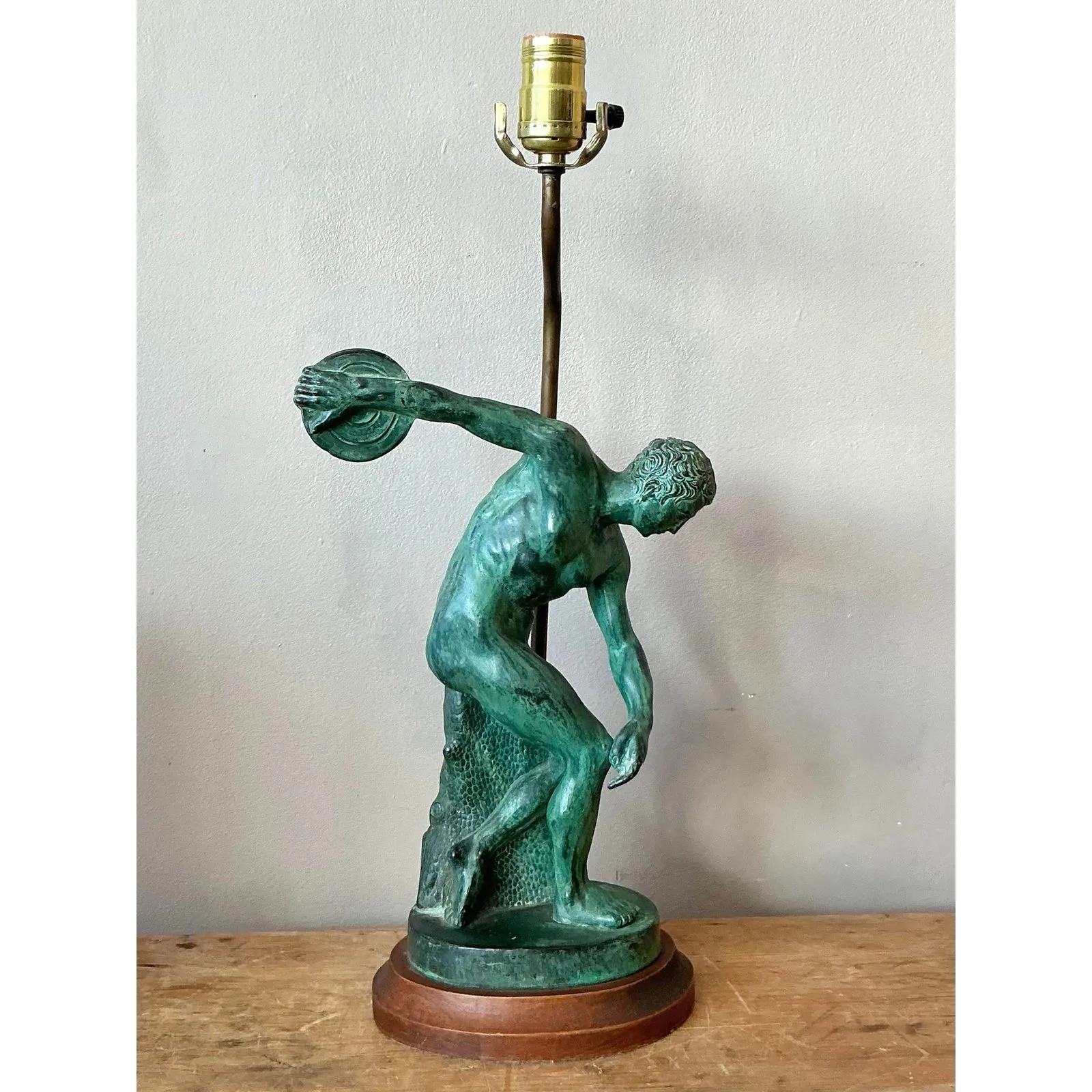  Vintage Boho Patinated Metal “Discobole of Myron” Lamp — additional photo 4