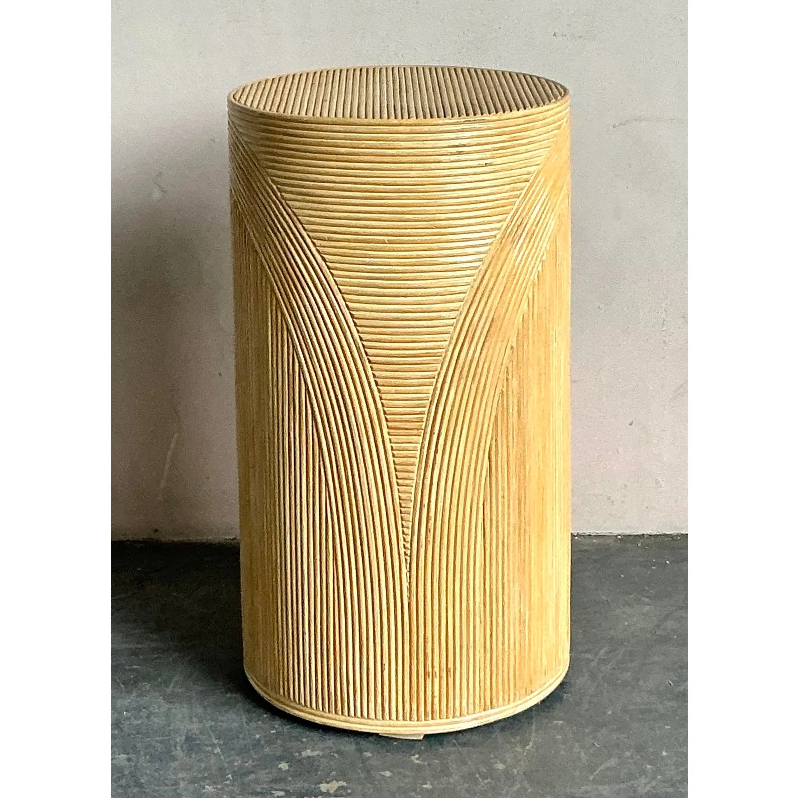Vintage Boho Pencil Reed Pedestal — additional photo 4