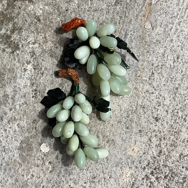 Vintage Boho Polished Stone Grape Clusters - a Pair — additional photo 7