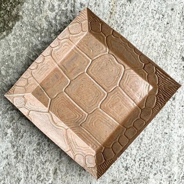 Vintage Boho Pressed Turtle Shell Pattern Ceramic Tray — additional photo 2