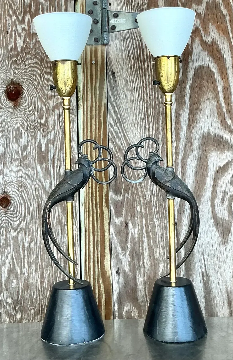 Vintage Boho Rembrandt Lovebirds Lamps - a Pair — additional photo 1