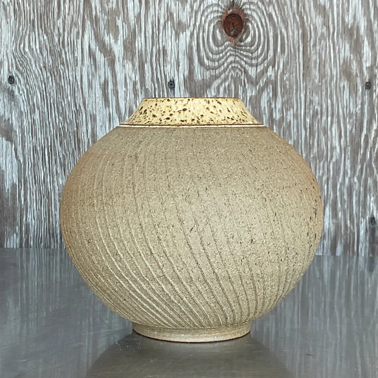 Vintage Boho Scored Studio Pottery Vase — additional photo 5