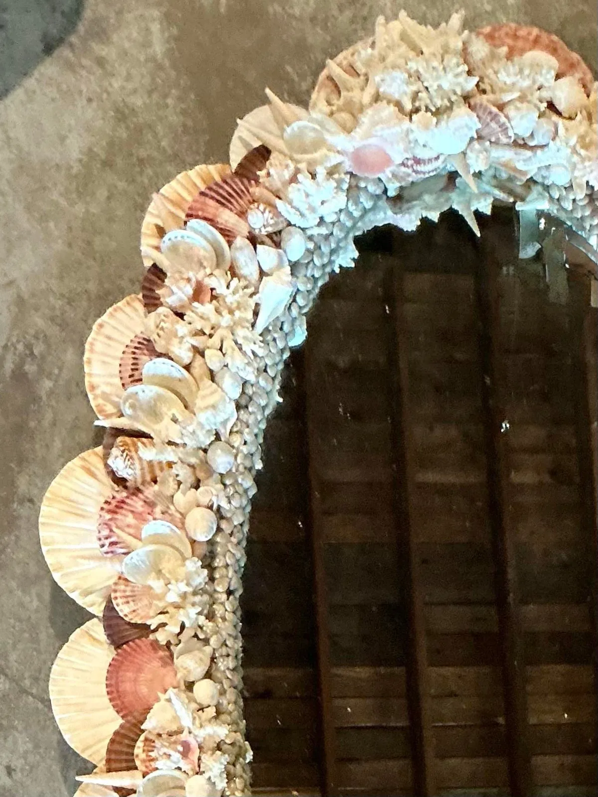 Vintage Boho Shell Encrusted Mirror — additional photo 7