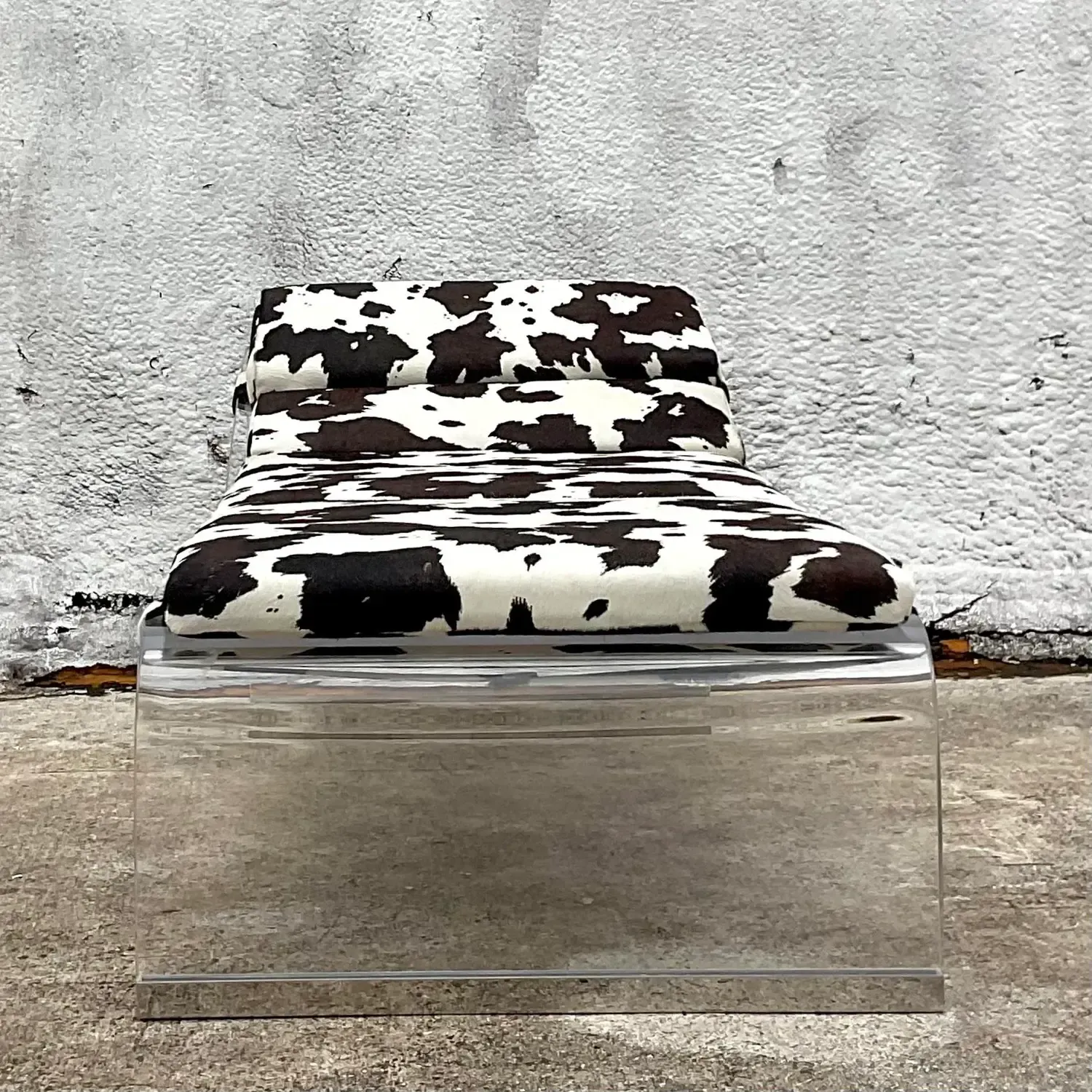 Vintage Boho Slab Lucite Chaise Lounge — additional photo 3