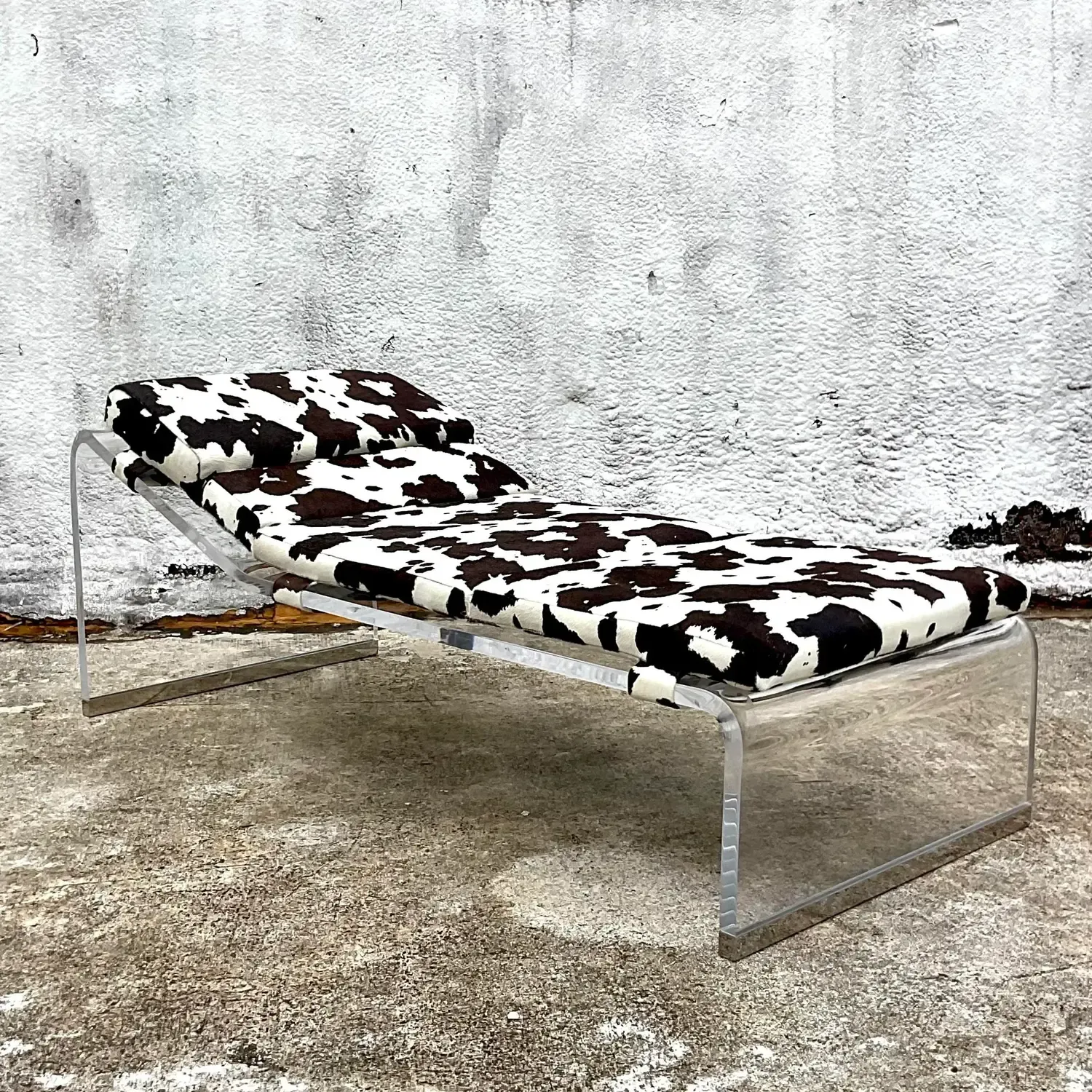 Vintage Boho Slab Lucite Chaise Lounge — additional photo 8