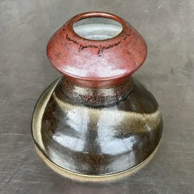 Vintage Boho Studio Pottery Vase - Pottery, 7.5W x 6.5H — additional photo 2