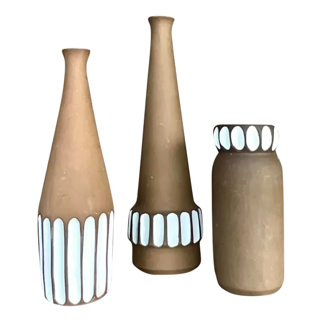Vintage Boho Studio Pottery Vases - Set of 3 — additional photo 2