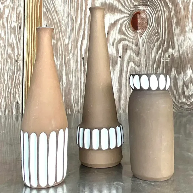 Vintage Boho Studio Pottery Vases - Set of 3 — additional photo 5