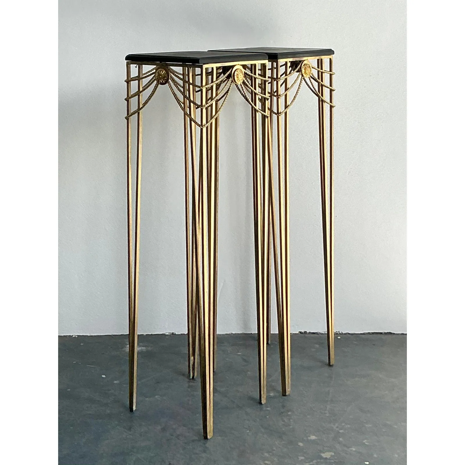 Vintage Boho Swag Medallion Pedestals - A Pair — additional photo 4