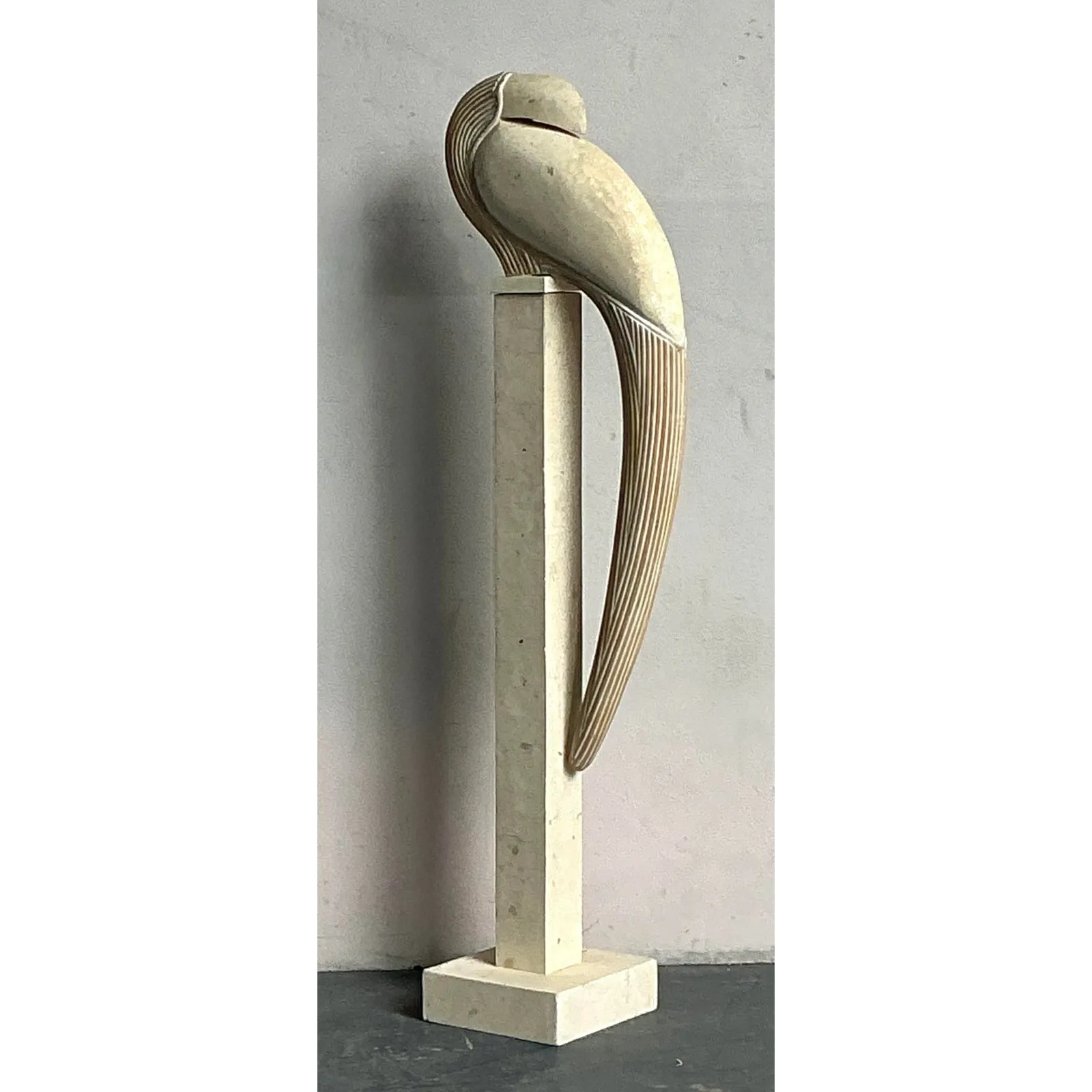 Vintage Boho Tessellated Stone and Pencil Reed Bird on Stand — additional photo 3