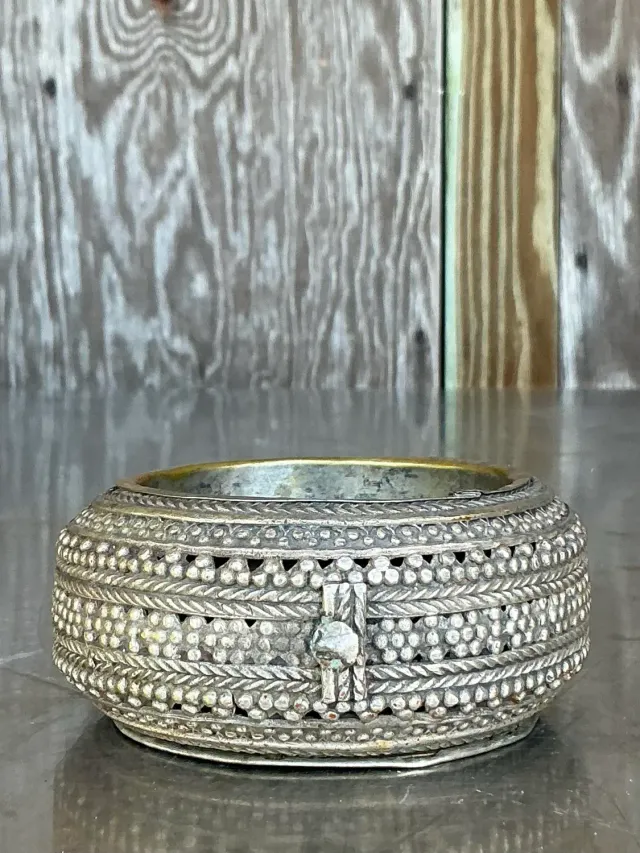 Vintage Boho Tibetan Small Bowl — additional photo 3