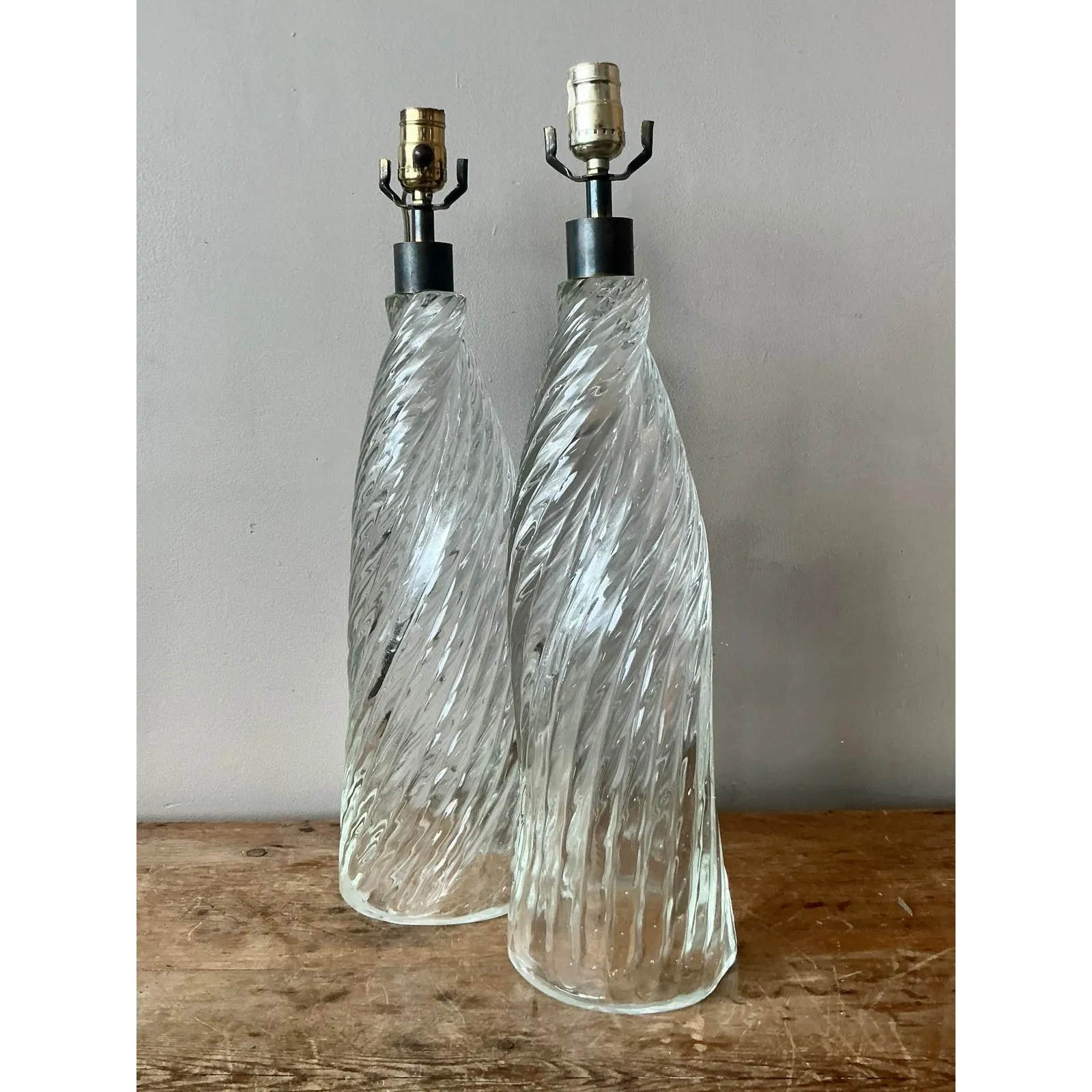 Vintage Boho Twisted Blown Glass Lamps - A Pair — additional photo 3