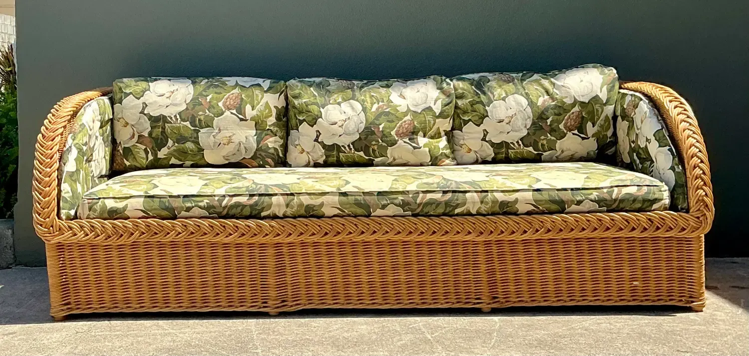 Vintage Braided Rattan Magnolia Print Sofa — additional photo 7