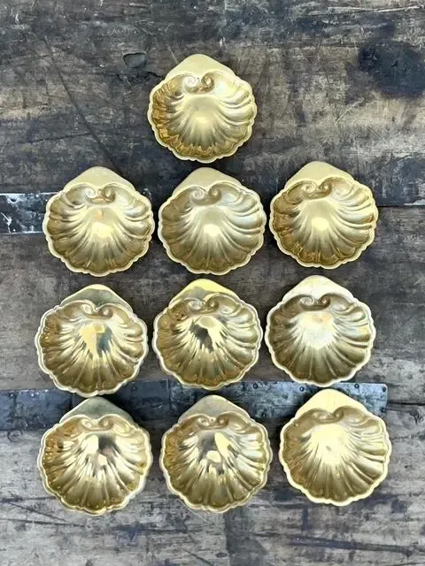 Vintage Brass Clamshell Ashtrays - Set of 10