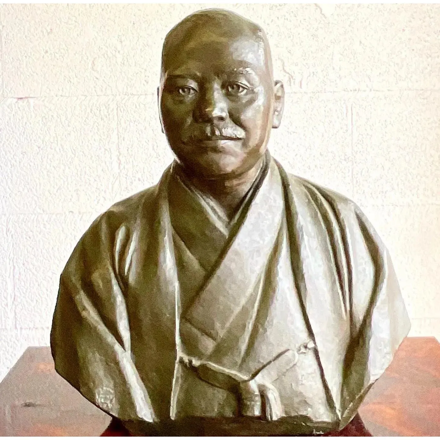 Vintage Bronze Sculpture of Handsome Man — additional photo 7