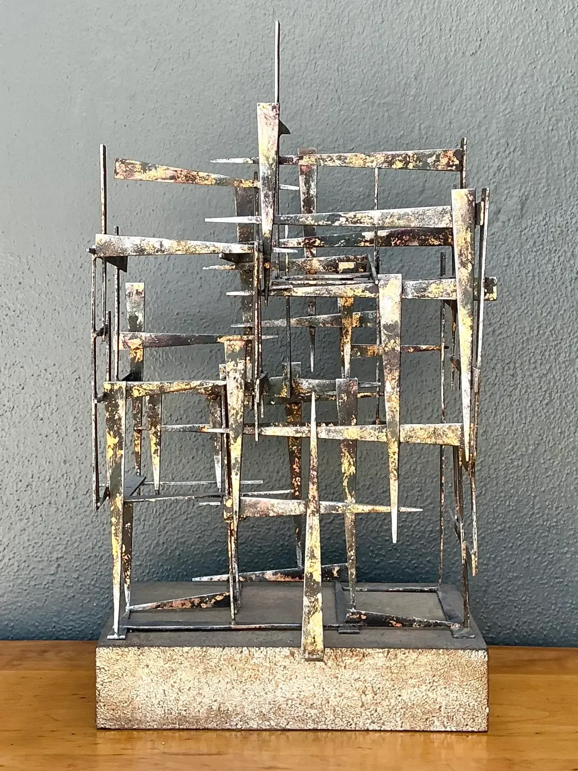 Vintage Brutalist Abstract Sculpture — additional photo 3
