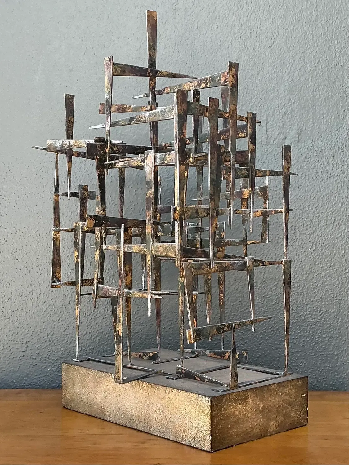 Vintage Brutalist Abstract Sculpture — additional photo 7