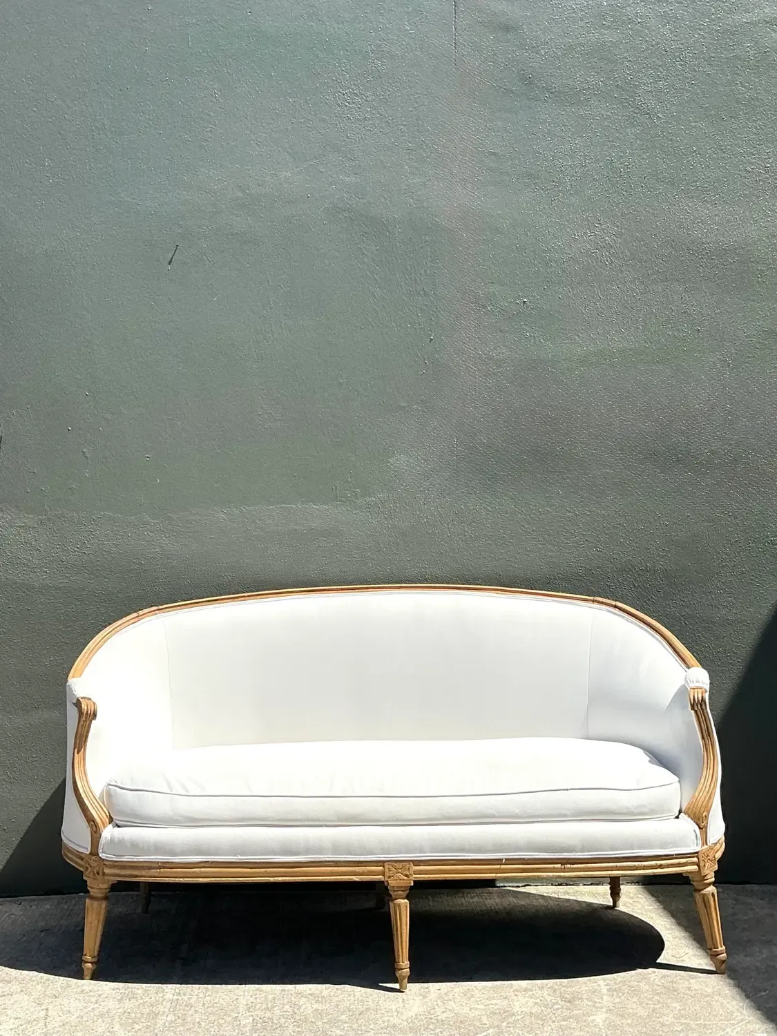 Vintage Carved Canape Sofa — additional photo 3