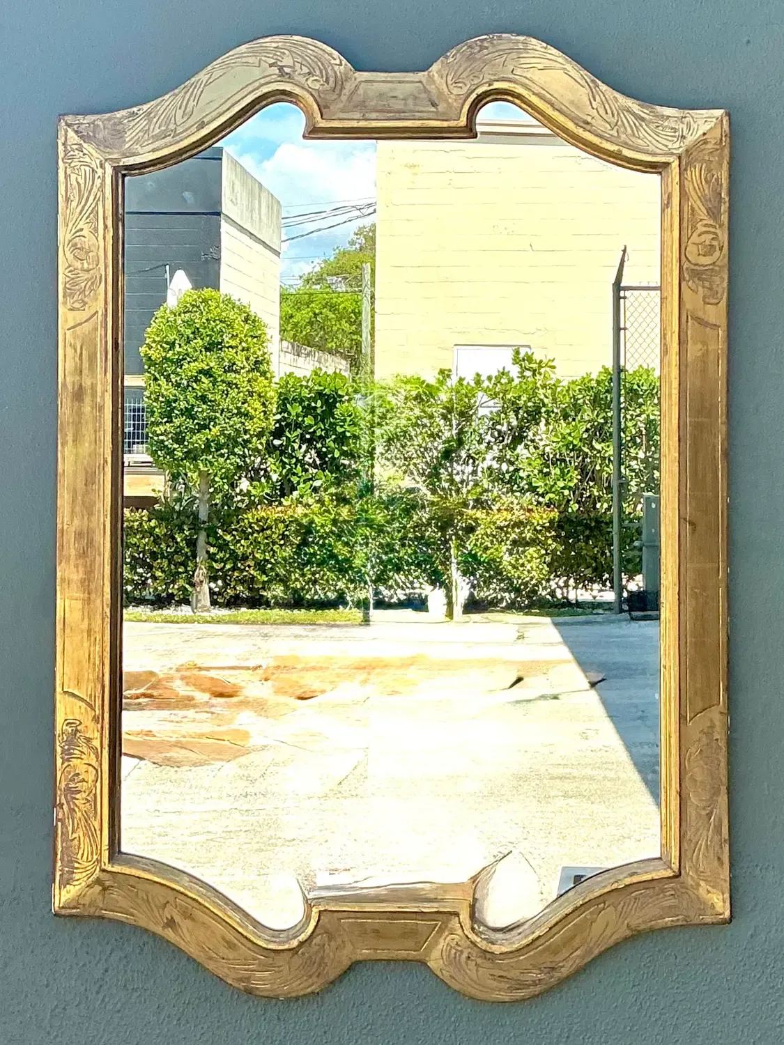 Vintage Carved Gilt Mirror — additional photo 2
