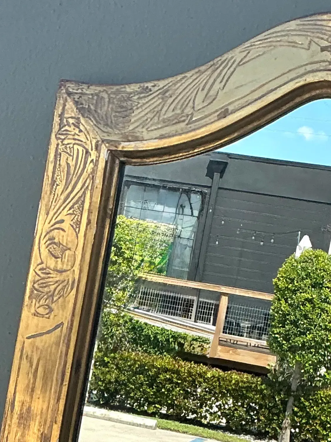 Vintage Carved Gilt Mirror — additional photo 4