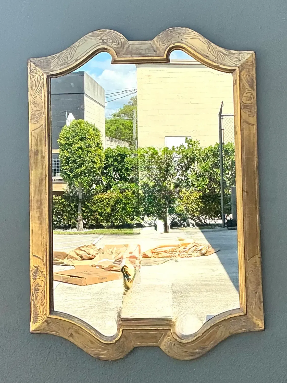 Vintage Carved Gilt Mirror — additional photo 8
