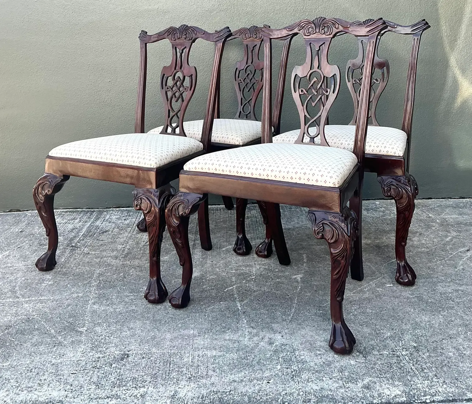 Vintage Carved Mahogany Chippendale Dining Chairs - Set of 4 — additional photo 1