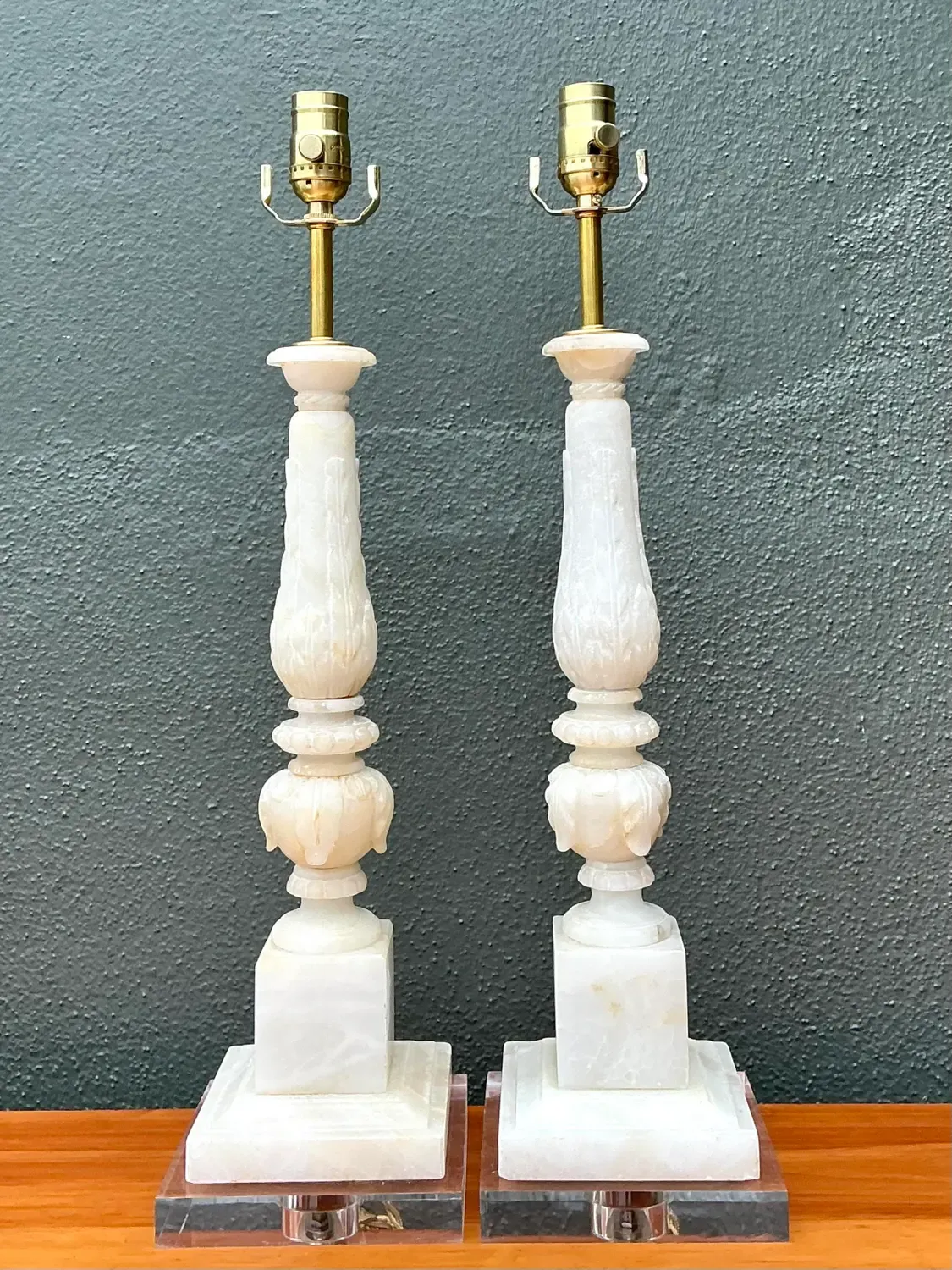 Vintage Carved Stone Column Lamp - A Pair — additional photo 4