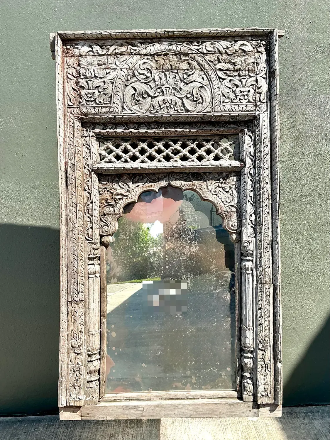 Vintage Carved Wood Distressed Arch Mirror — additional photo 1