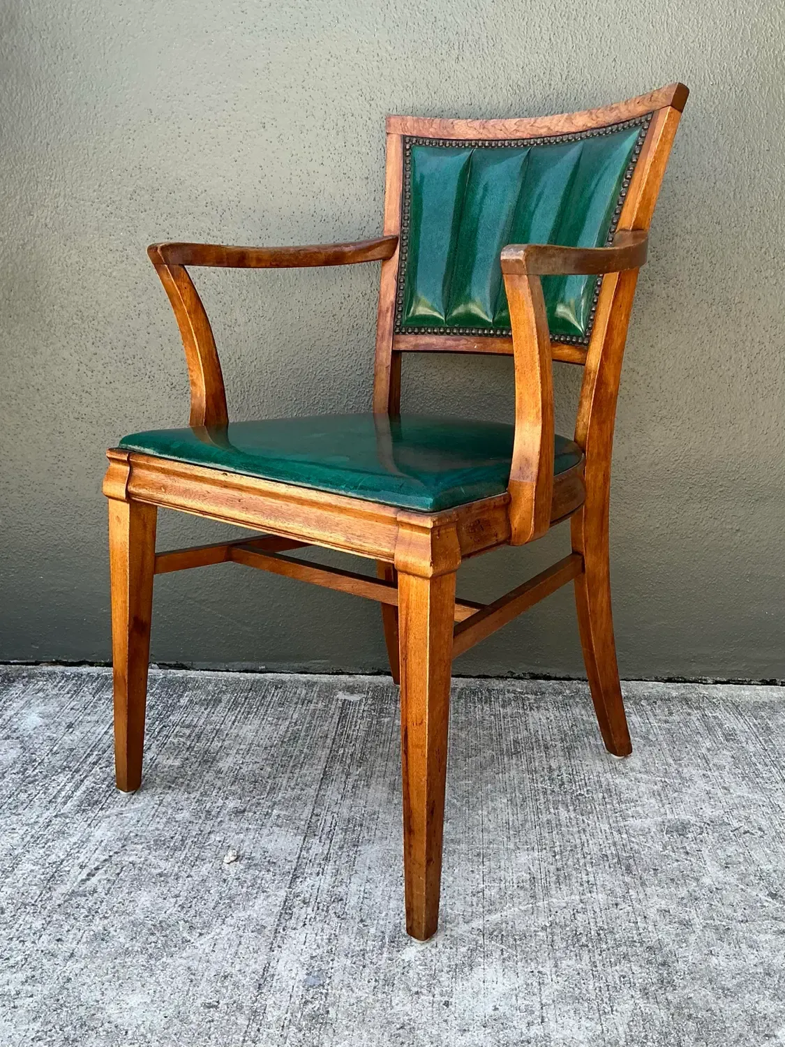 Vintage Channel Tufted Desk Chair — additional photo 1
