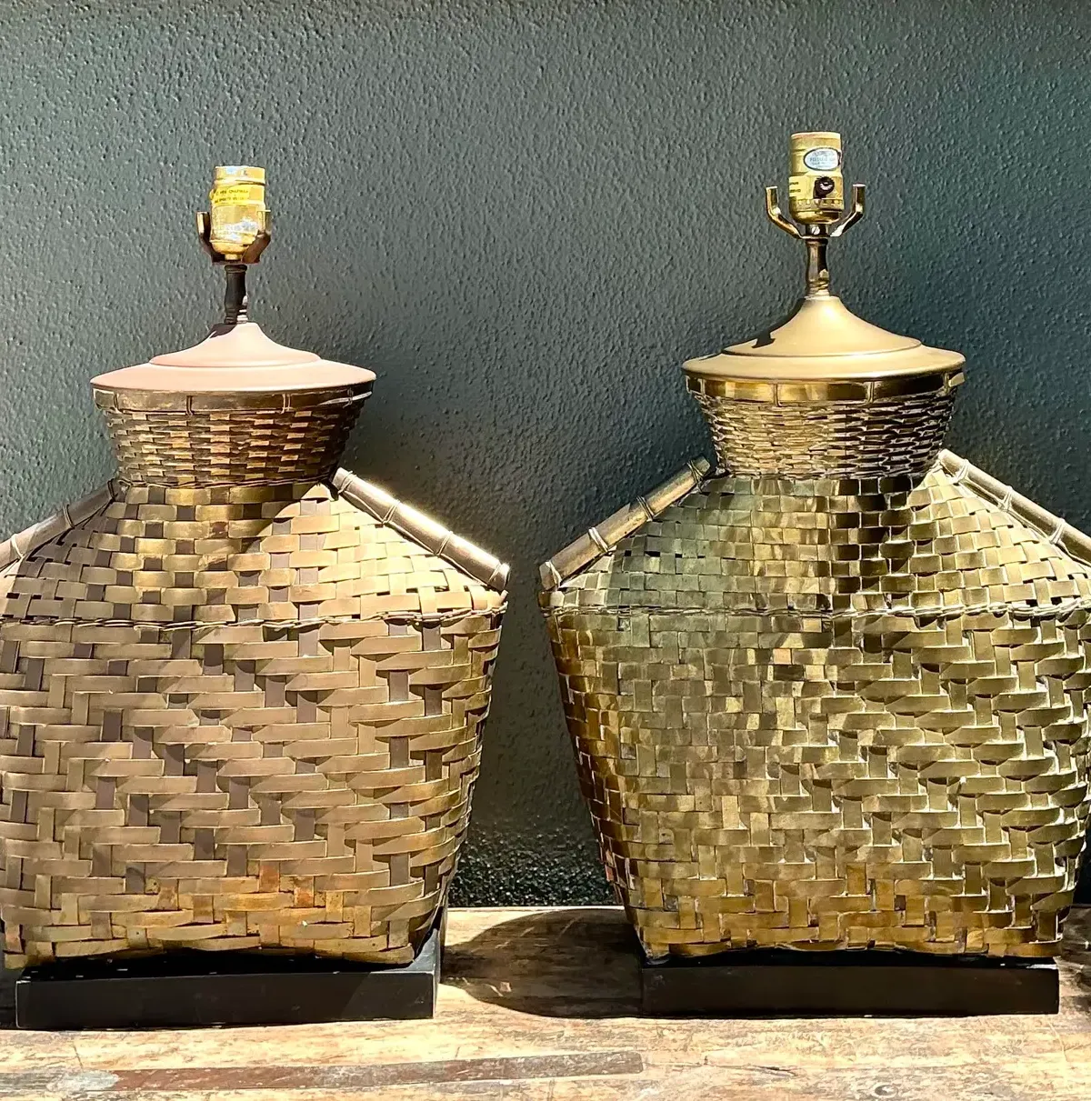 Vintage Chapman Woven Brass Table Lamps - A Pair — additional photo 3