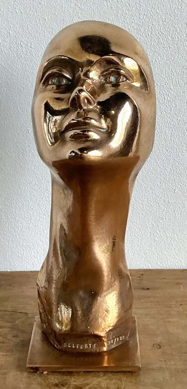 Vintage Charles Delporte Polished Bronze Bust Signed and Numbered — additional photo 3