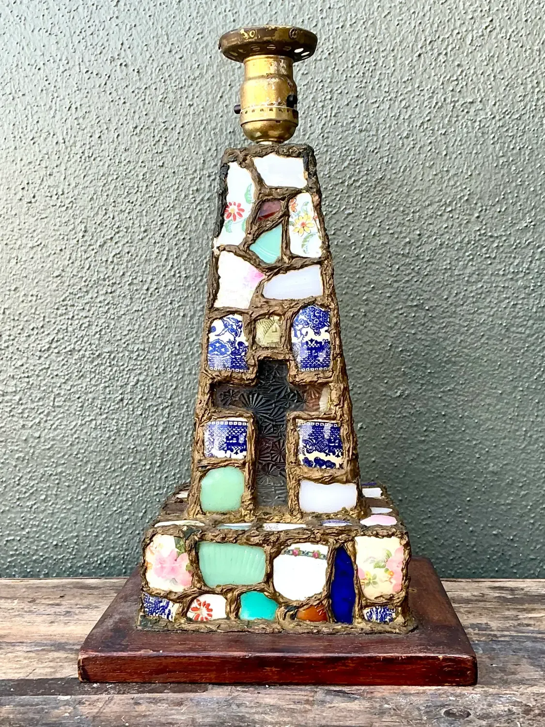 Vintage China Mosaic Lamp — additional photo 3