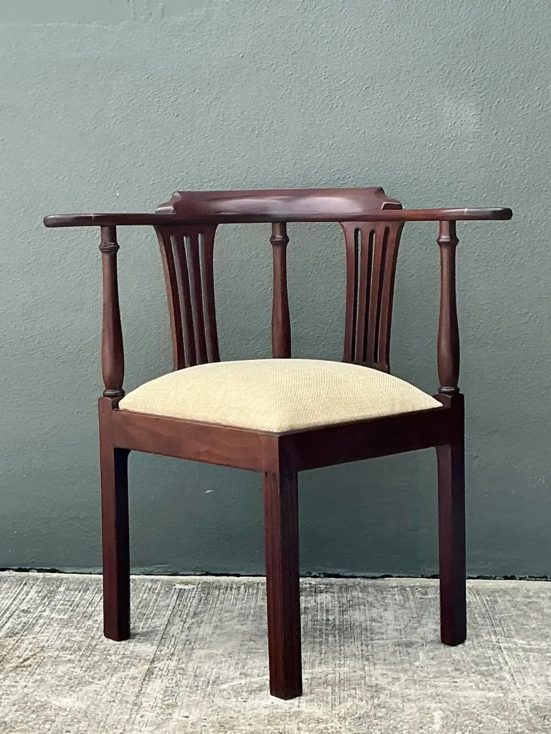 Vintage Chippendale Mahogany Corner Chair — additional photo 1