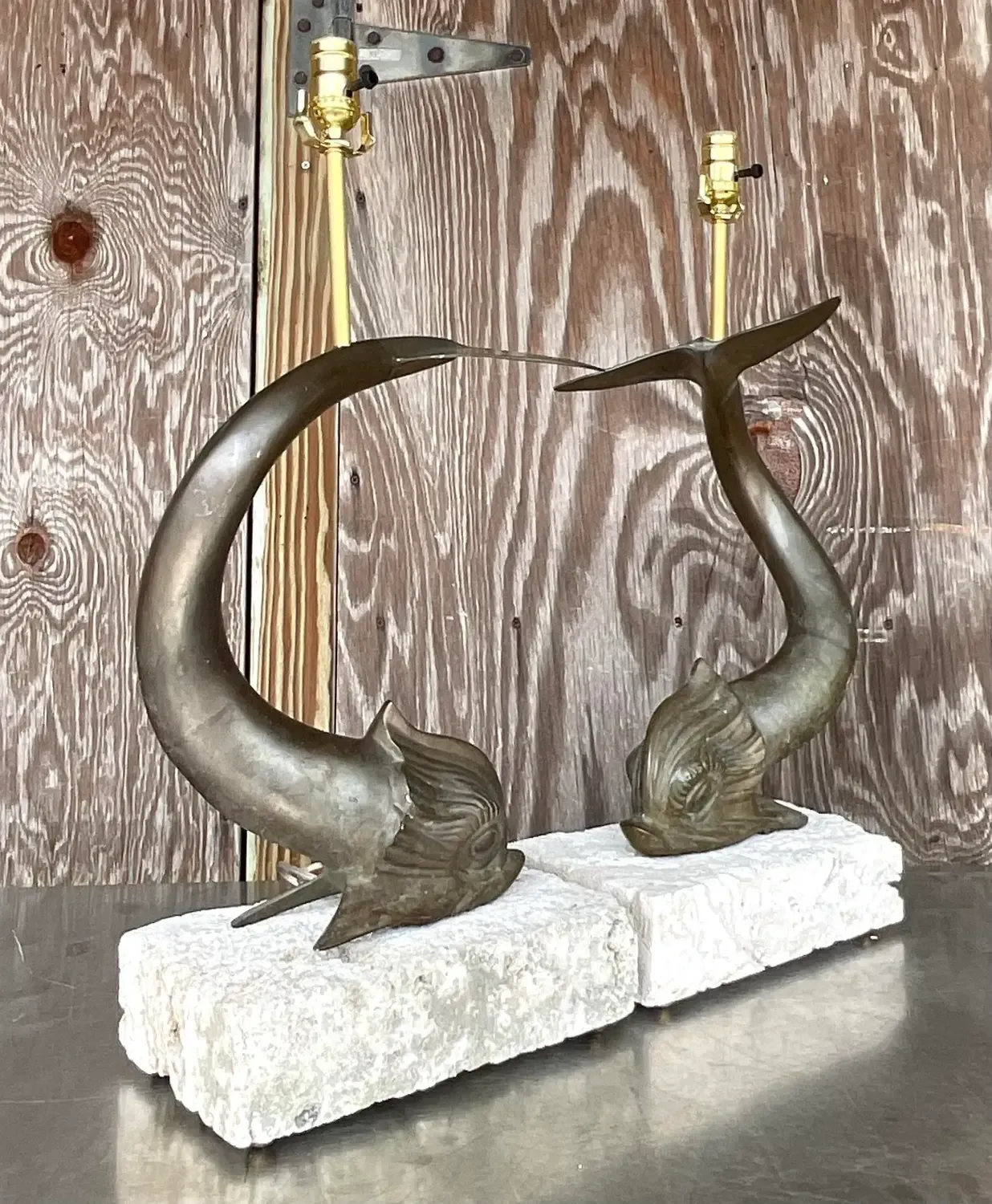 Vintage Coastal Bronze Koi Fish on Coquina Slab Lamps - a Pair — additional photo 4