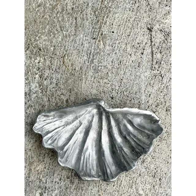 Vintage Coastal Cast Pewter Clam Shell Bowl — additional photo 1