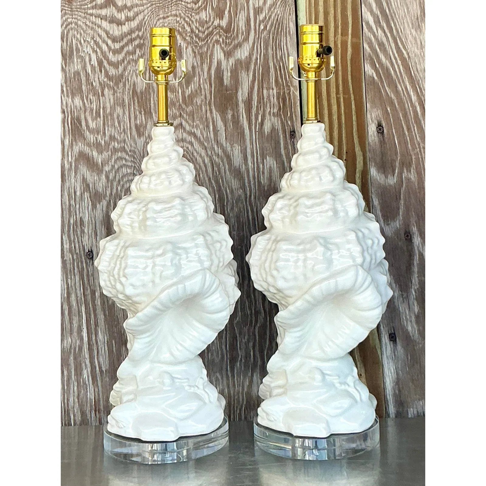 Vintage Coastal Glazed Ceramic Conch Lamps - a Pair — additional photo 2
