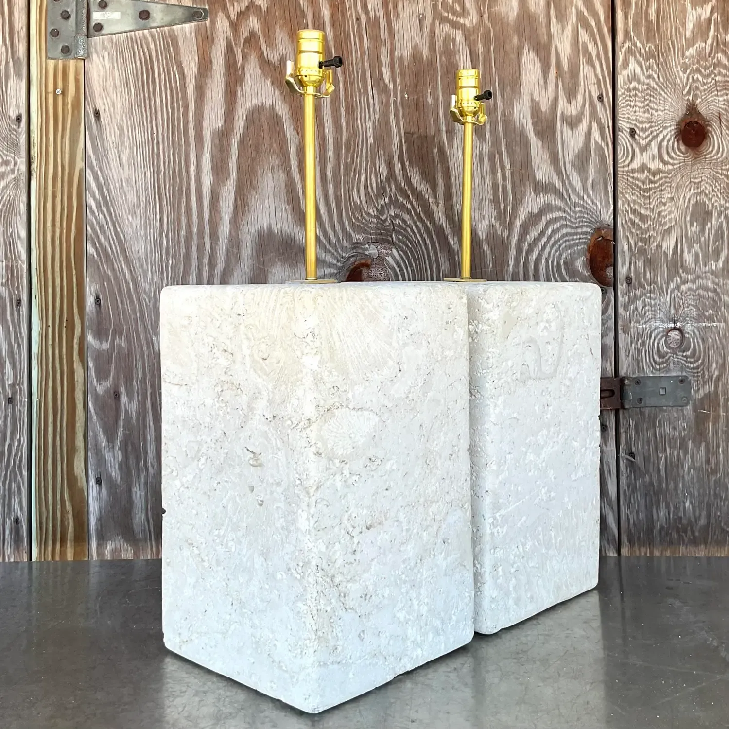 Vintage Coastal Large Coquina Stone Block Lamps - a Pair — additional photo 3