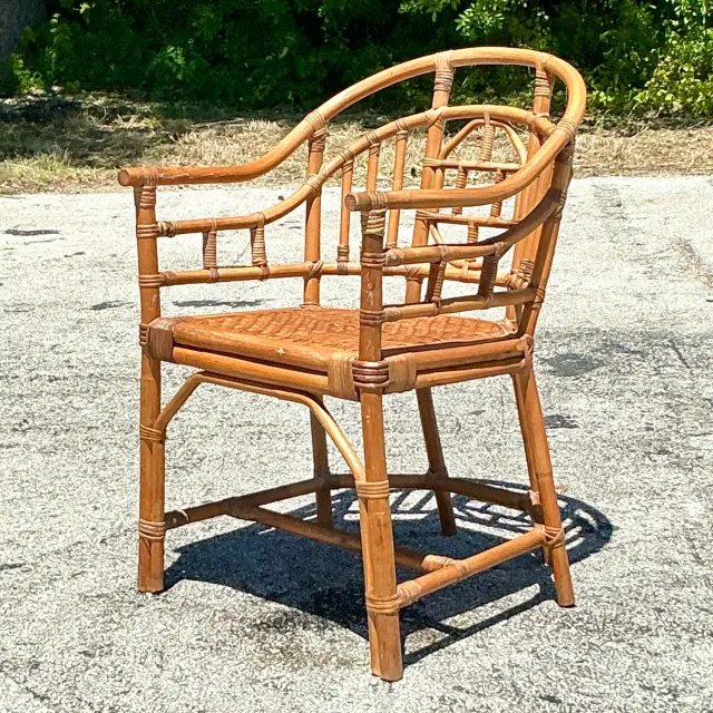 Vintage Coastal Medallion Brighton Chair — additional photo 3