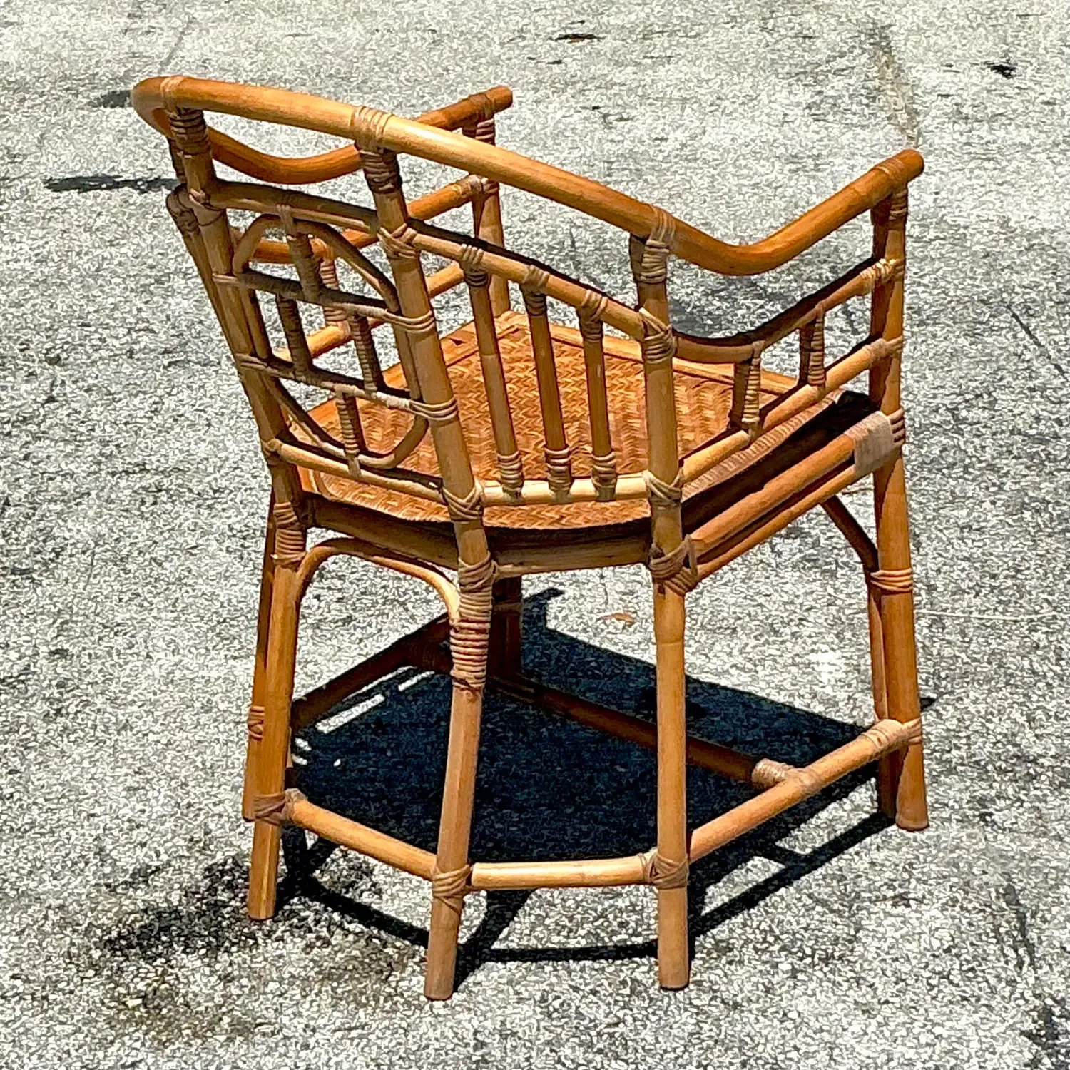 Vintage Coastal Medallion Brighton Chair — additional photo 4