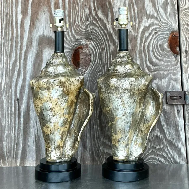 Vintage Coastal Metallic Conch Shell Lamps - a Pair — additional photo 7